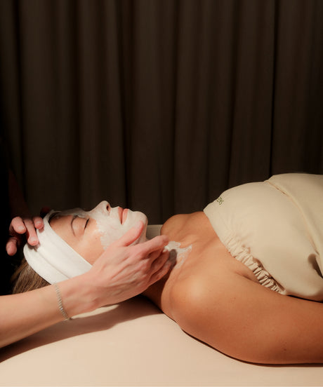 Reveal Radiant Skin With Custom Facials That Transform Your Daily Routine